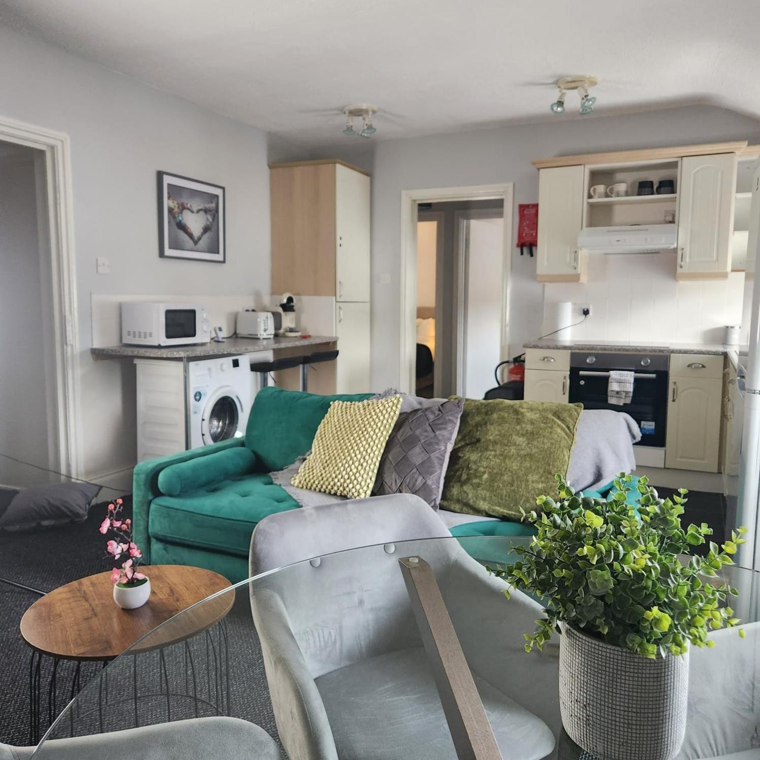 ברמינגהאם Cottage Style 2 Bedroom Apt In City, Near Utilita Arena & Free Parking מראה חיצוני תמונה