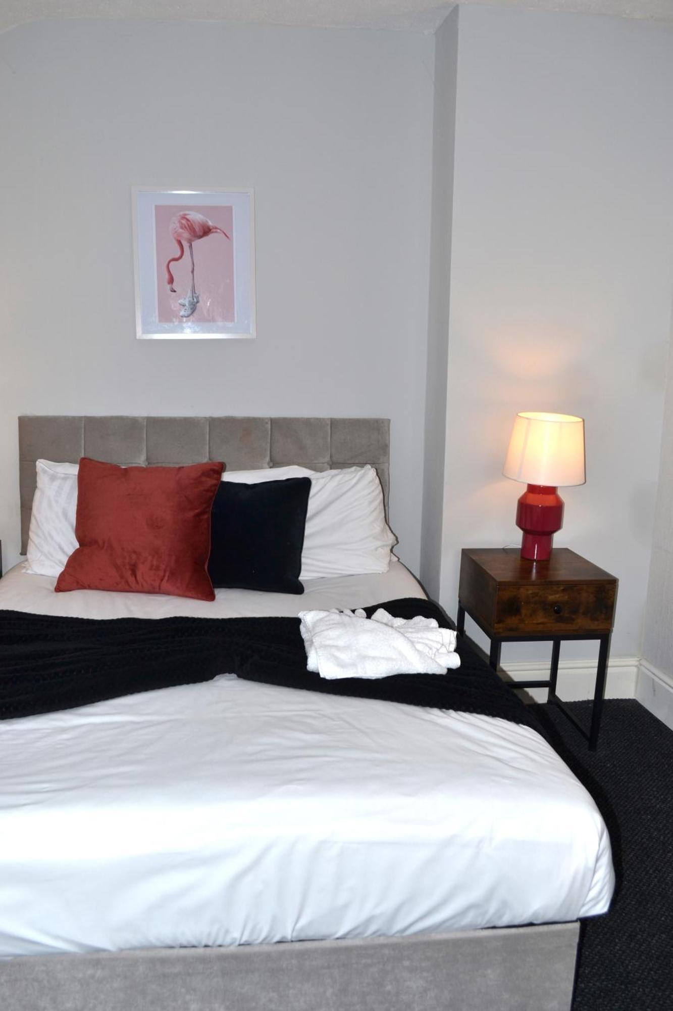 ברמינגהאם Cottage Style 2 Bedroom Apt In City, Near Utilita Arena & Free Parking מראה חיצוני תמונה