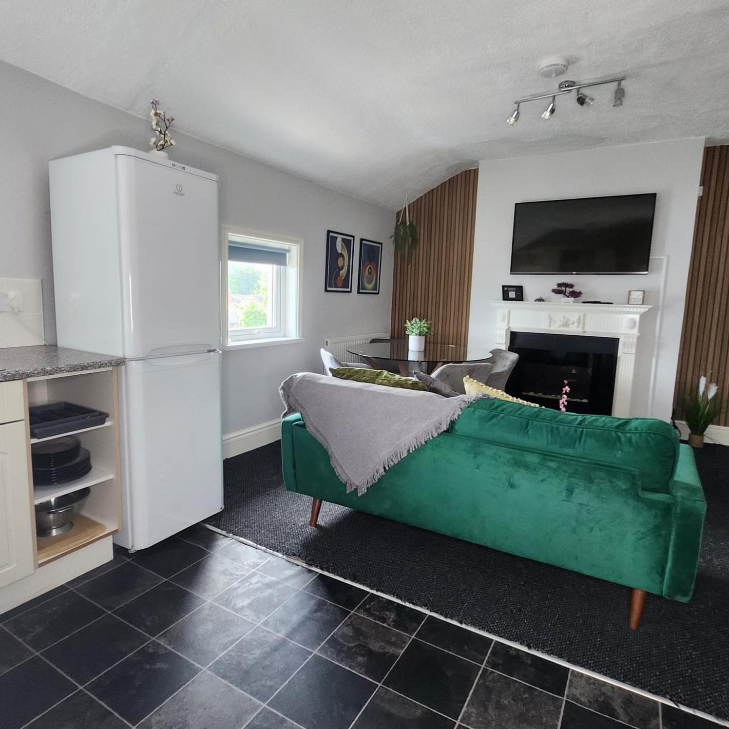 ברמינגהאם Cottage Style 2 Bedroom Apt In City, Near Utilita Arena & Free Parking מראה חיצוני תמונה